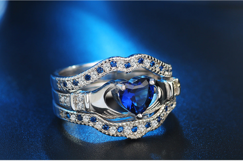Love diamond ring exaggeration jewelry