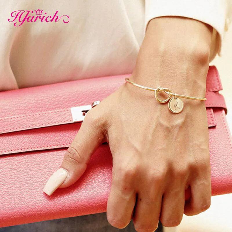 Heart Knot BraceletsSPECIFICATIONS
 
Brand Name: Hfarich
Gender: Women
Metals Type: Stainless Steel
Bracelets Type: Cuff Bracelet
Fine or Fashion: Fashion
Function: Period Tracker
StyleSouvenirs 4 youSouvenirs 4 you