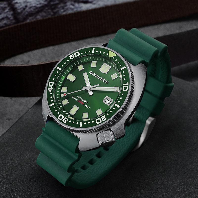 Male retro mechanical watch