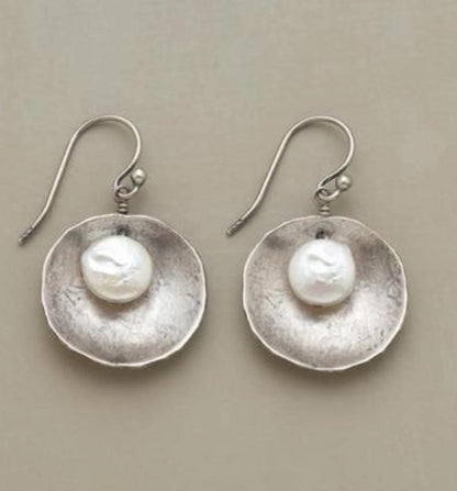 Minority Simple Silver Inlaid Pearl Women's Earrings