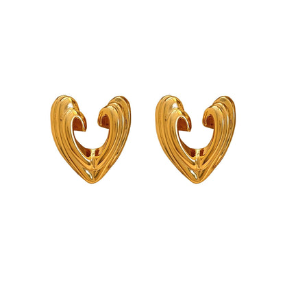 Textured Three-dimensional Heart-shaped Ear Studs Special-interest Design