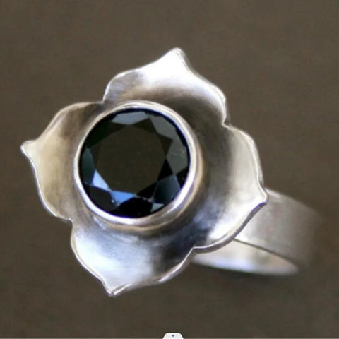 Women's Fashion Retro Style Silver Blue With Flowers Stone Ring