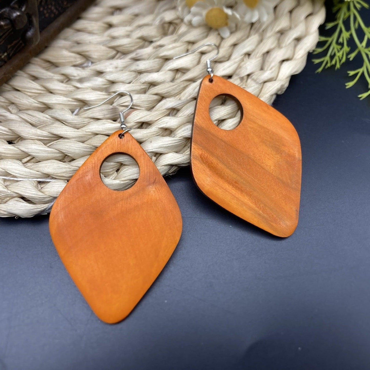 Simplicity And Exaggeration Hollow Out Large Earrings Fashion