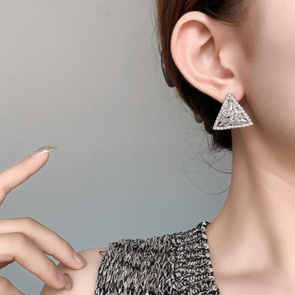 Women's Simple Rhinestone Triangle Stud Earrings Fashion