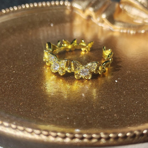 Full Circle Butterfly Light Luxury Temperament Trendy Ring