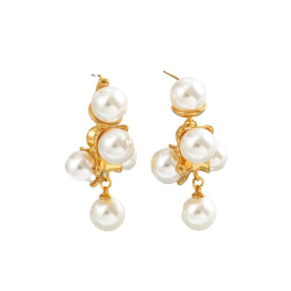 Vintage Grape Cluster Pearl Stud Earrings For Women