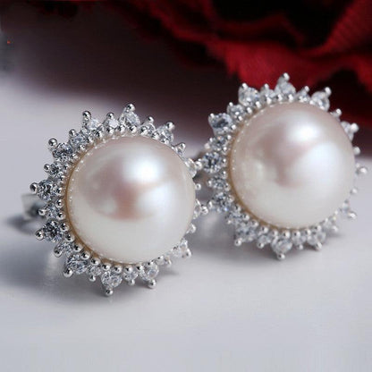 Silver-Set Zircon Strong Light Freshwater Pearl Stud Earrings