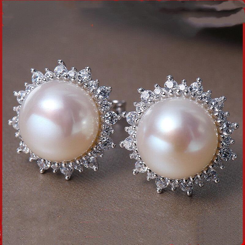 Silver-Set Zircon Strong Light Freshwater Pearl Stud Earrings